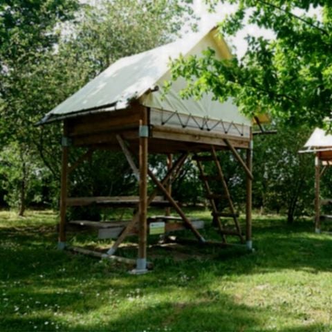 CANVAS AND WOOD TENT 2 people - 2-person bivouac without sanitary facilities