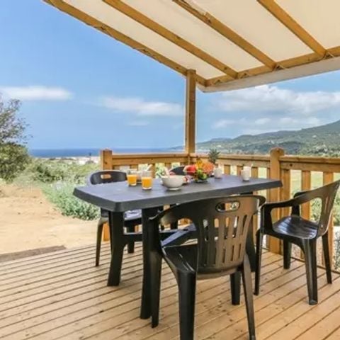 Stacaravan 6 personen - 4 kamers 6 personen Airconditioning + TV