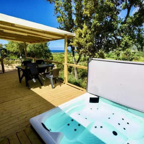 CASA MOBILE 4 persone - Vista mare o montagna 3 Camere 4 Persone Aria condizionata + TV + Jacuzzi