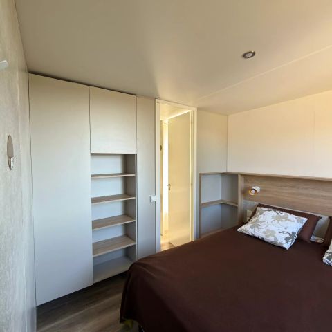 MOBILE HOME 4 people - Key West Sea View 3 Rooms 4 People Air Conditioned + TV + Jacuzzi 2sdb