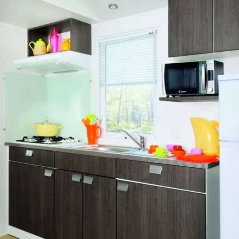 MOBILHOME 6 personas - 4 Habitaciones 6 Personas + TV