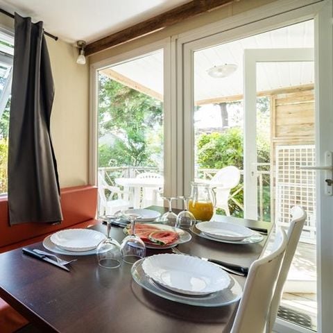MOBILHOME 4 personnes - Mobil home Cottage intégré 27.5m² (2 chambres) (+ de 13 ans) + terrasse intégrée+ TV 4 pers