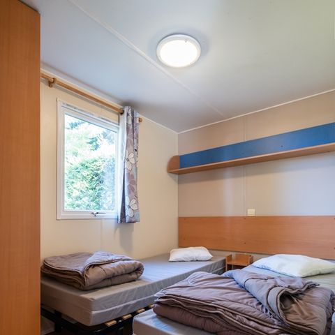 BUNGALOW 5 personnes - AZUR - 2 chambres avec TV
