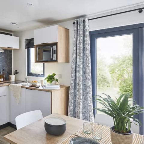 Stacaravan 4 personen - 2-slaapkamer Premium stacaravan met spa (33m²) voor 4 personen