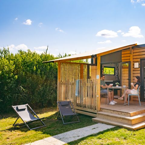 BUNGALOW 2 personnes - Mobil-home Plage Plus 18.6m² (- de 3 ans) (1 chambre) + TV + Clim + Lave-vaisselle 2 pers