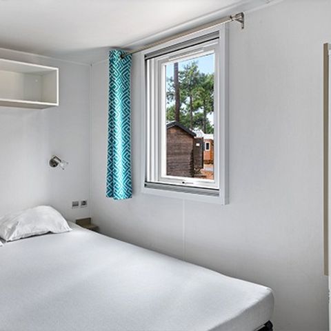 STACARAVAN 4 personen - Mobile-home | Comfort XL | 2 slaapkamers | 4 pers. | Verhoogd terras | Airconditioning.