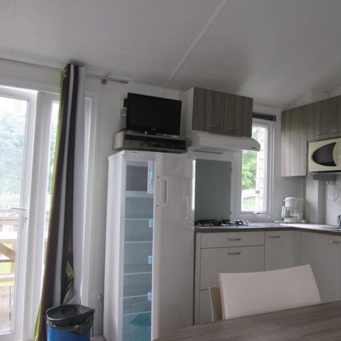 Stacaravan 6 personen - Bermuda 31m² + halfoverdekt terras