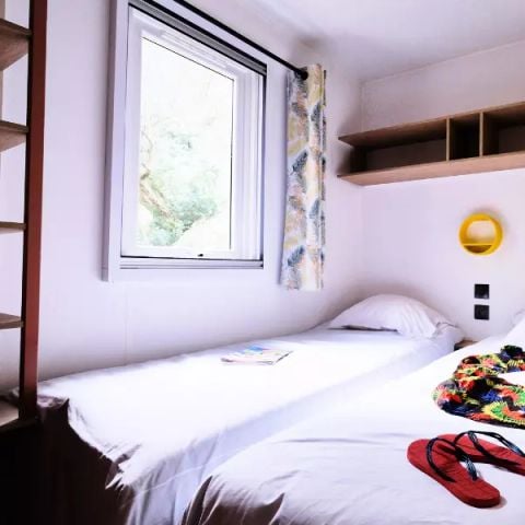 MOBILE HOME 6 people - Premium 4 Rooms 6 People Air-conditioned + TV