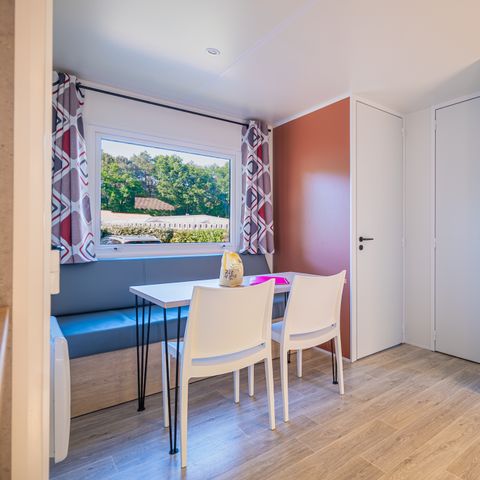 Stacaravan 4 personen - SAINT-JULIEN 2CH