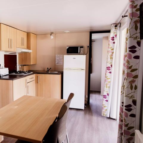 MOBILHOME 4 personas - Camélia 3 Piezas 4 Personas + TV