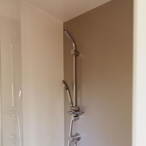 STAANPLAATS - Standplaats met privé sanitair