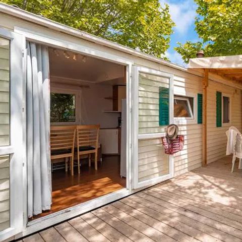 MOBILHOME 6 personnes - Classic | 2 Ch. | 4/6 Pers. | Terrasse surélevée | Clim.