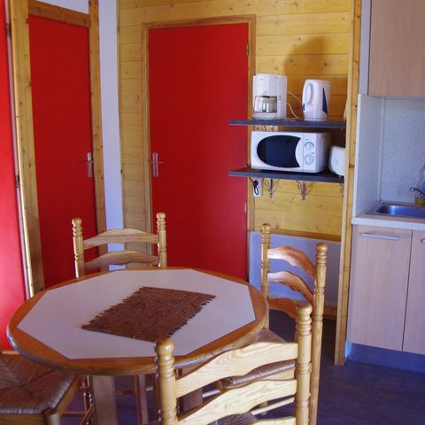 CHALET 4 personnes - Chalet PMR Marina Confort 30m² - 2 chambres + terrasse couverte 15m²