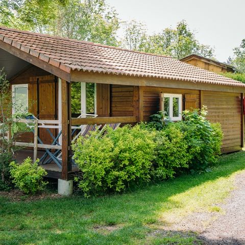 CHALET 4 people - Chalet Jade Confort 30m² (2 bedrooms) + Covered terrace 15m² + River side