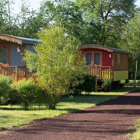 UNUSUAL ACCOMMODATION 2 people - VELAY CONFORT