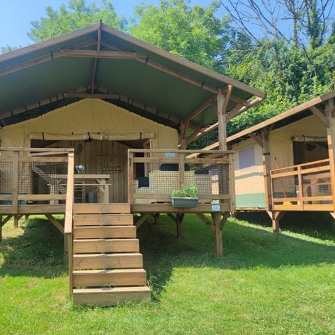 LODGE 4 personnes - Grande Tente Lodge Glamping 42M2