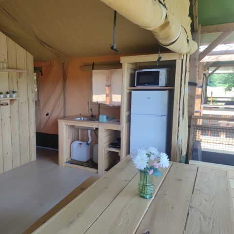 ALBERGUE 4 personas - Grande Tente Lodge Glamping 42M2