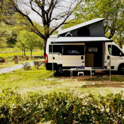 STAANPLAATS - Locatie