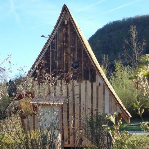 HÉBERGEMENT INSOLITE 4 personnes - FAERIE COTTAGE