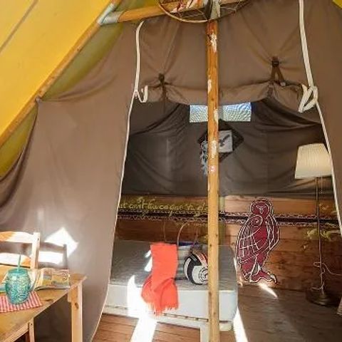 TENTE TOILE ET BOIS 2 personnes - Lodge Canadienne PMR, la tente confort avec petit déjeuner; accessible fauteuils