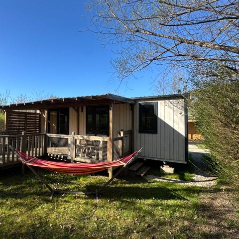 MOBILHOME 4 personnes - Cottage Mahaut Prestige - 32m² - 2 chambres, salle d'eau XXL, Raffinement et modernité