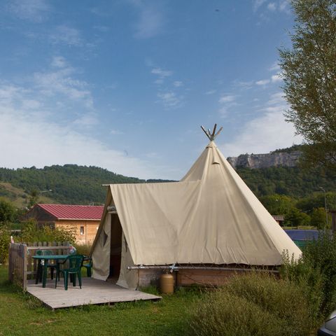 Canvas bungalow 4 persons - LODGE TRAPPEUR without sanitary facilities