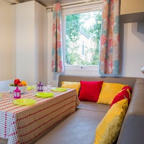 Stacaravan 6 personen - Mobile-home | Comfort XL | 3 slaapkamers | 6 pers. | Verhoogd terras | Airconditioning | TV