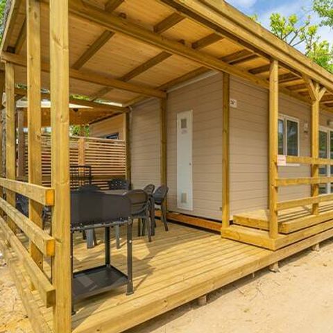 BUNGALOW 4 personas - Mobil-home | Premium | 2 Dormitorios | 4 Pers | Terraza elevada | 2 baños | Aire acondicionado | TV