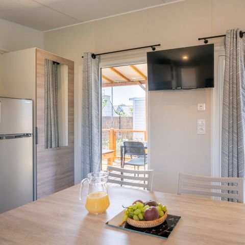 BUNGALOW 6 personnes - Mobil-home | Premium | 3 Ch. | 6 Pers. | Terrasse surélevée | Clim. | TV