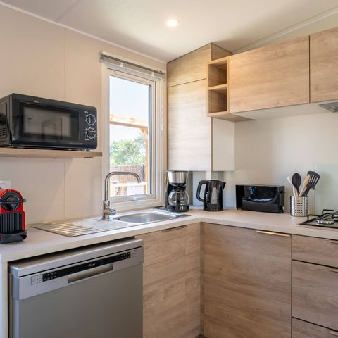 BUNGALOW 6 personnes - Mobil-home | Premium | 3 Ch. | 6 Pers. | Terrasse surélevée | Clim. | TV