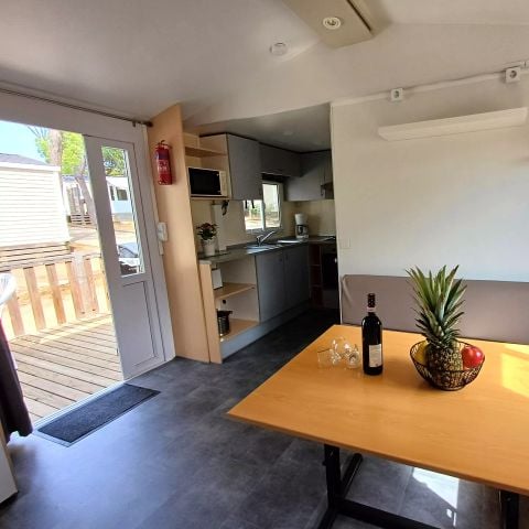 Stacaravan 4 personen - 3-kamerappartement met airconditioning voor 4 personen
