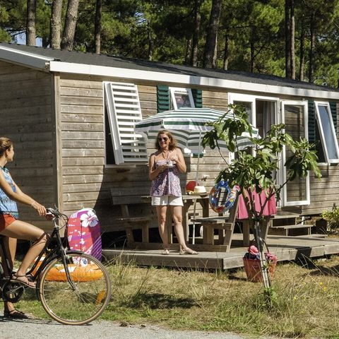 Mobilhome 6 personas - 6 personas.