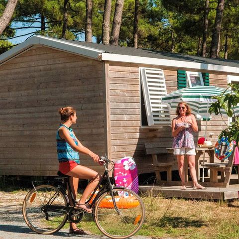 Stacaravan 6 personen - Stacaravan Comfort + 6 personen Airconditioning (ca.35m²)