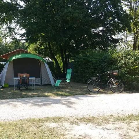 Stellplatz - Pauschale für 2 Personen Standard - Strom als kostenpflichtige Option