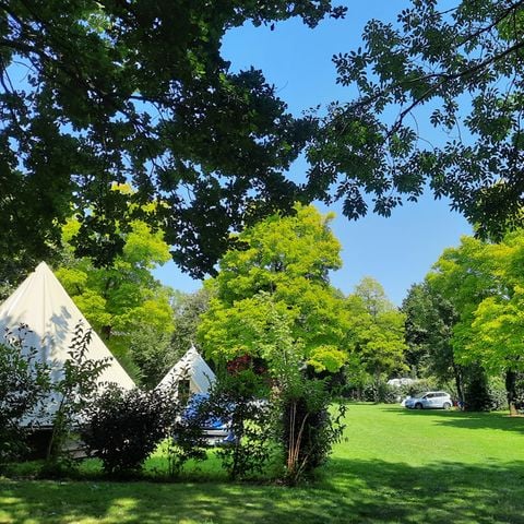 Camping Le Moulin Des Effres **** - Camping Deux-Sèvres - Afbeelding N°2