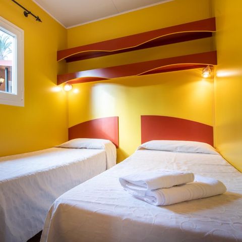 BUNGALOW 6 persone - S700