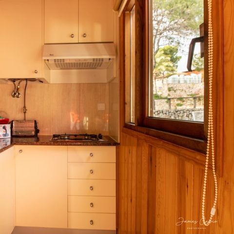 Chalet 4 personen - S150 - KLIMAANLAGE - TV - BETTWÄSCHE - ENDREINIGUNG