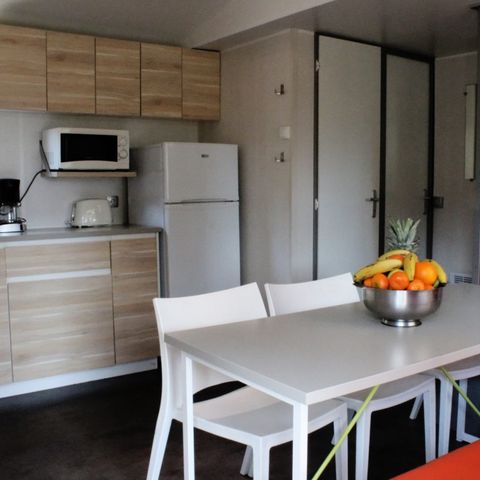 Stacaravan 6 personen - S2200 - AIRCONDITIONING - BEDLINNENPAKKET - EINDSCHOONMAAK