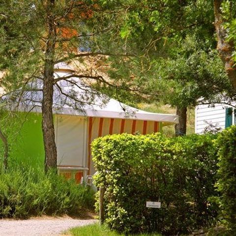 Canvas and wooden tent 4 persons - Bengali Without sanitary facilities- Regine Tower/ Cabaret/ Fontfroide