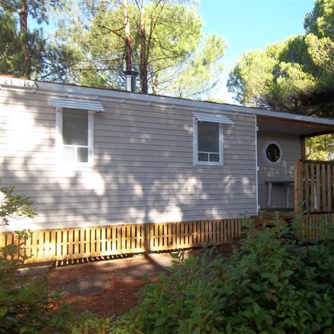 BUNGALOW 6 personnes - 784T