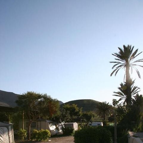 PIAZZOLA - Piazzola roulotte e auto 2 pers