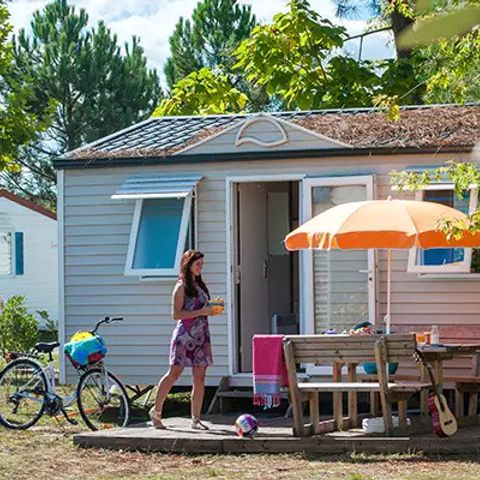 MOBILHOME 4 personnes - Mobil-home | Comfort | 2 Ch. | 4 Pers. | Petite Terrasse | Clim.