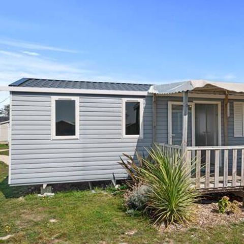 BUNGALOW 6 people - Mobile-home | Comfort | 3 Bedrooms | 6 Pers. | Raised terrace | Air conditioning