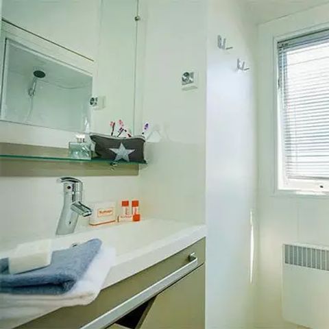 BUNGALOW 6 personnes - Comfort | 3 Ch. | 6 Pers. | Terrasse simple | Clim.