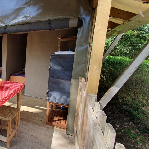 Bungalow 4 personen - SAFARIHUT - GEEN SANITAIRE VOORZIENINGEN