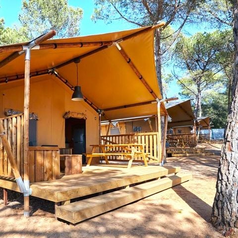 TENDA IN TELA E LEGNO 5 persone - CAMPEGGIO TRAMUNTANA