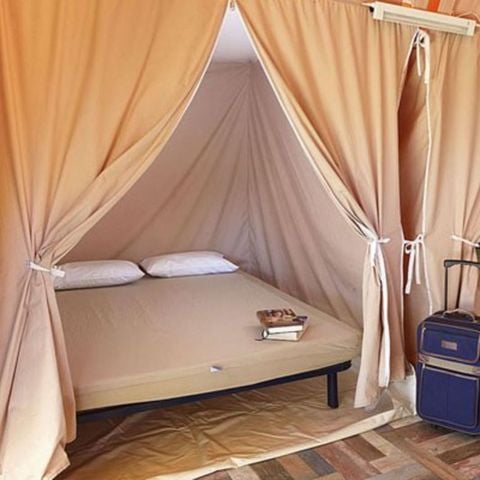 TENT 5 people - Tent Canada