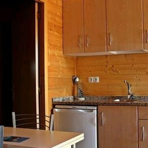 Bungalow 5 persons - MONASTERIO DE PIEDRA