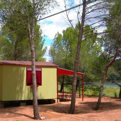 BUNGALOW 2 personnes - RIO PIEDRA - sans sanitaire