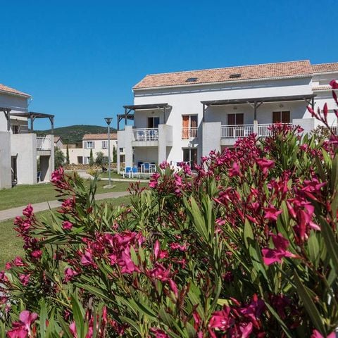 APARTMENT 6 people - Apartment 6 persons